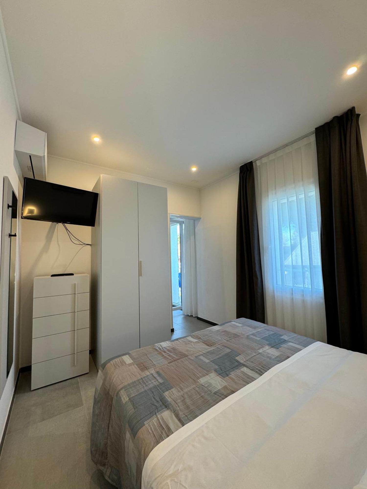 Residence קרביה מראה חיצוני תמונה