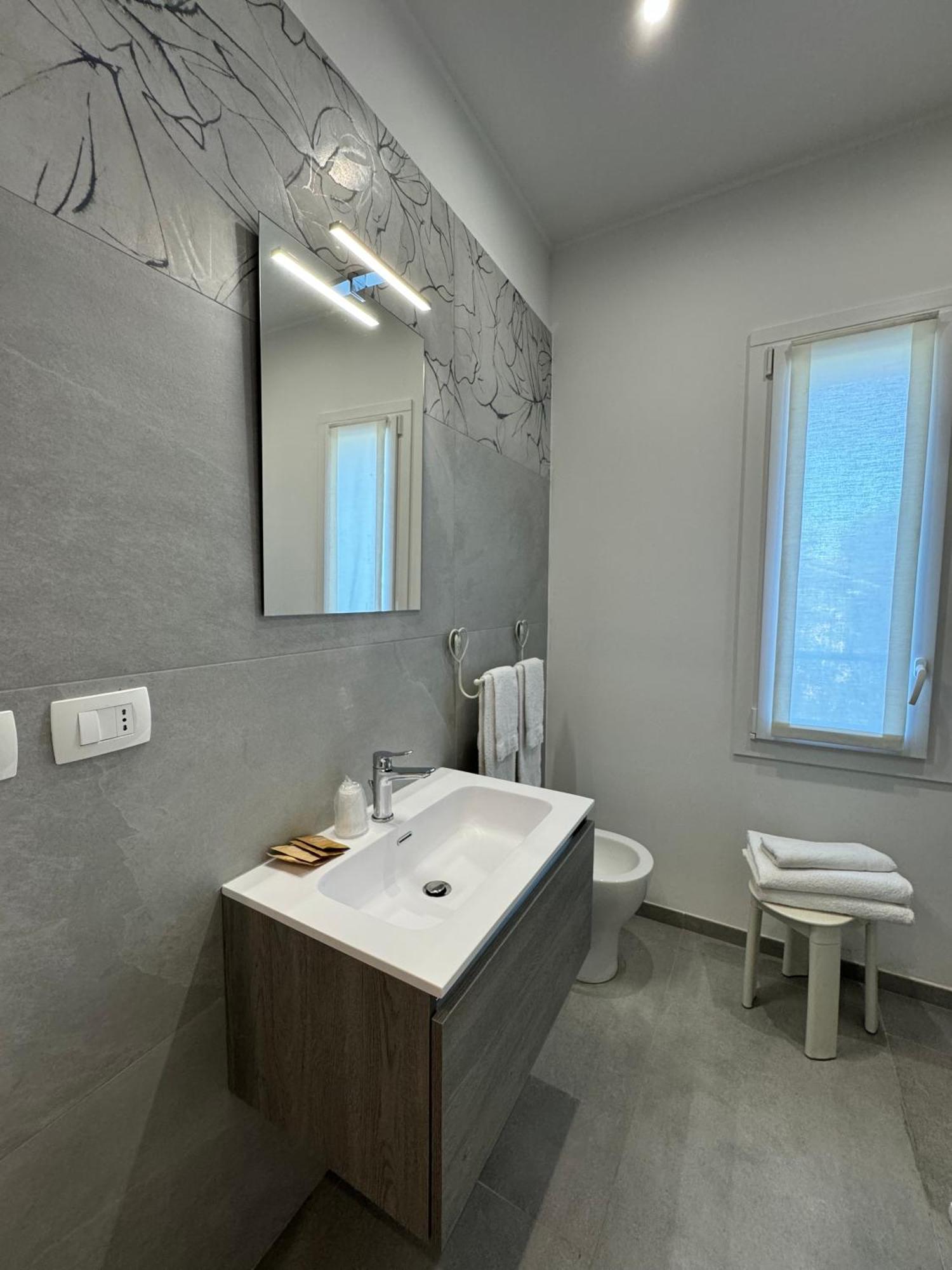 Residence קרביה מראה חיצוני תמונה