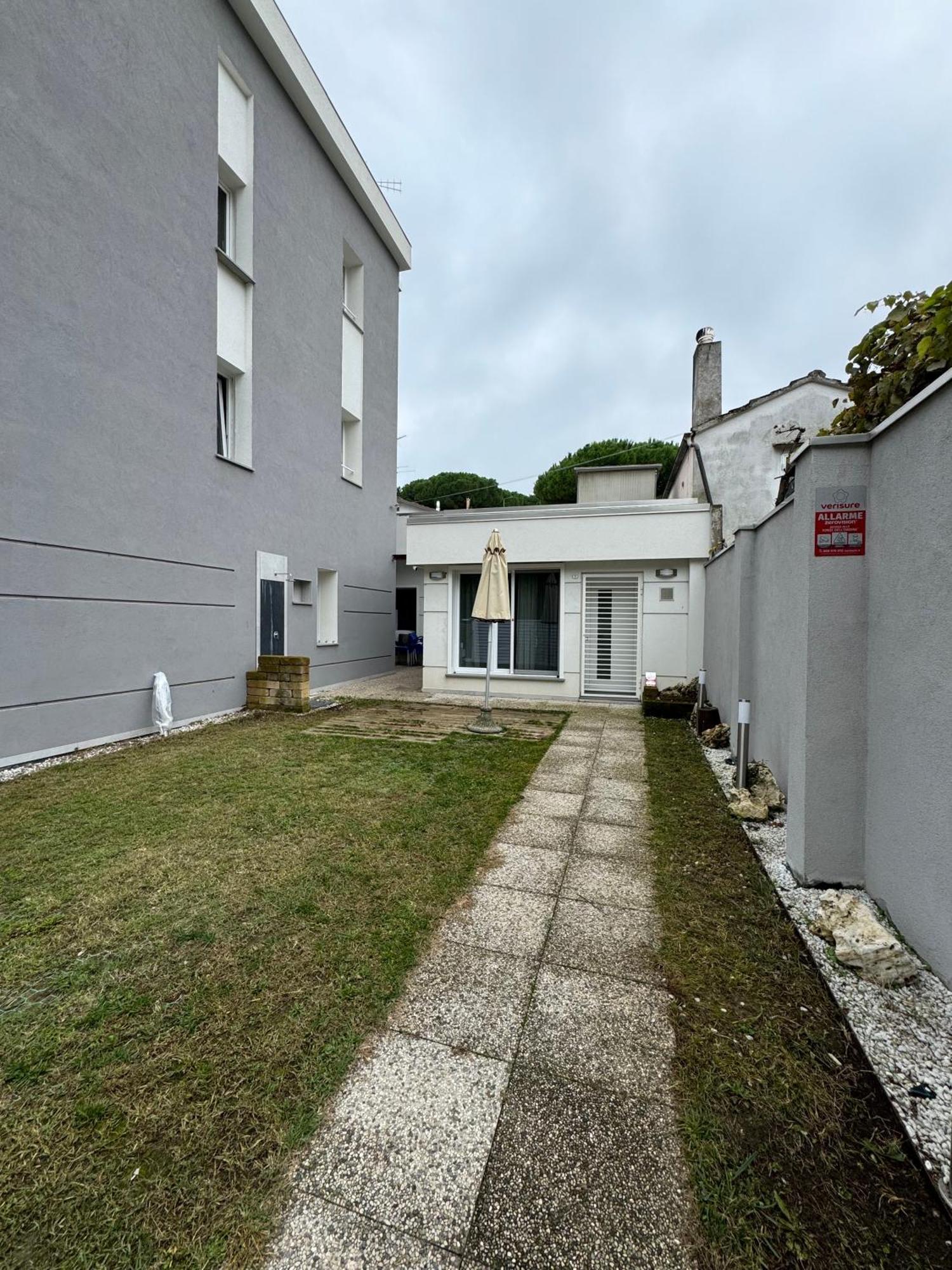 Residence קרביה מראה חיצוני תמונה