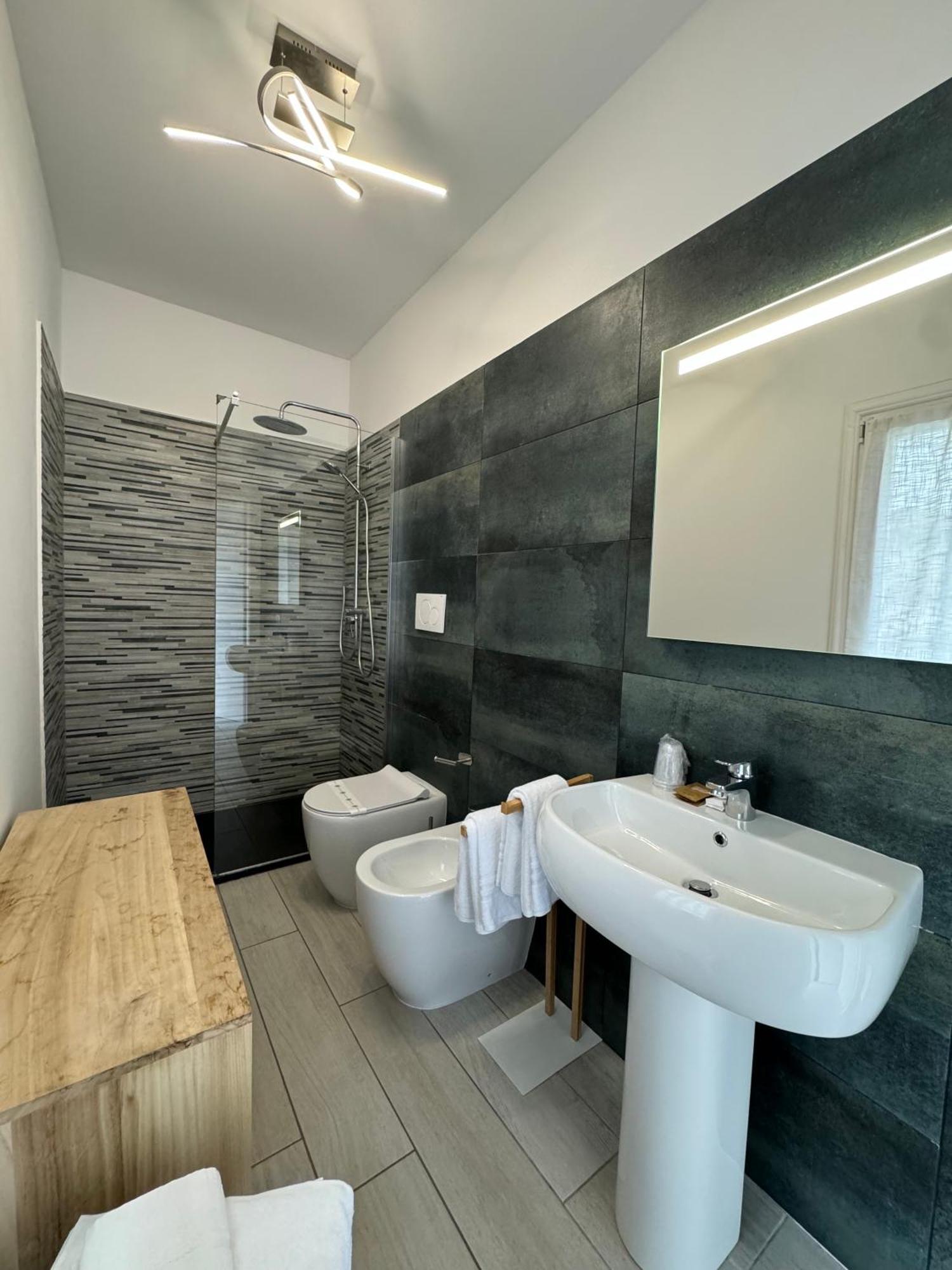 Residence קרביה מראה חיצוני תמונה