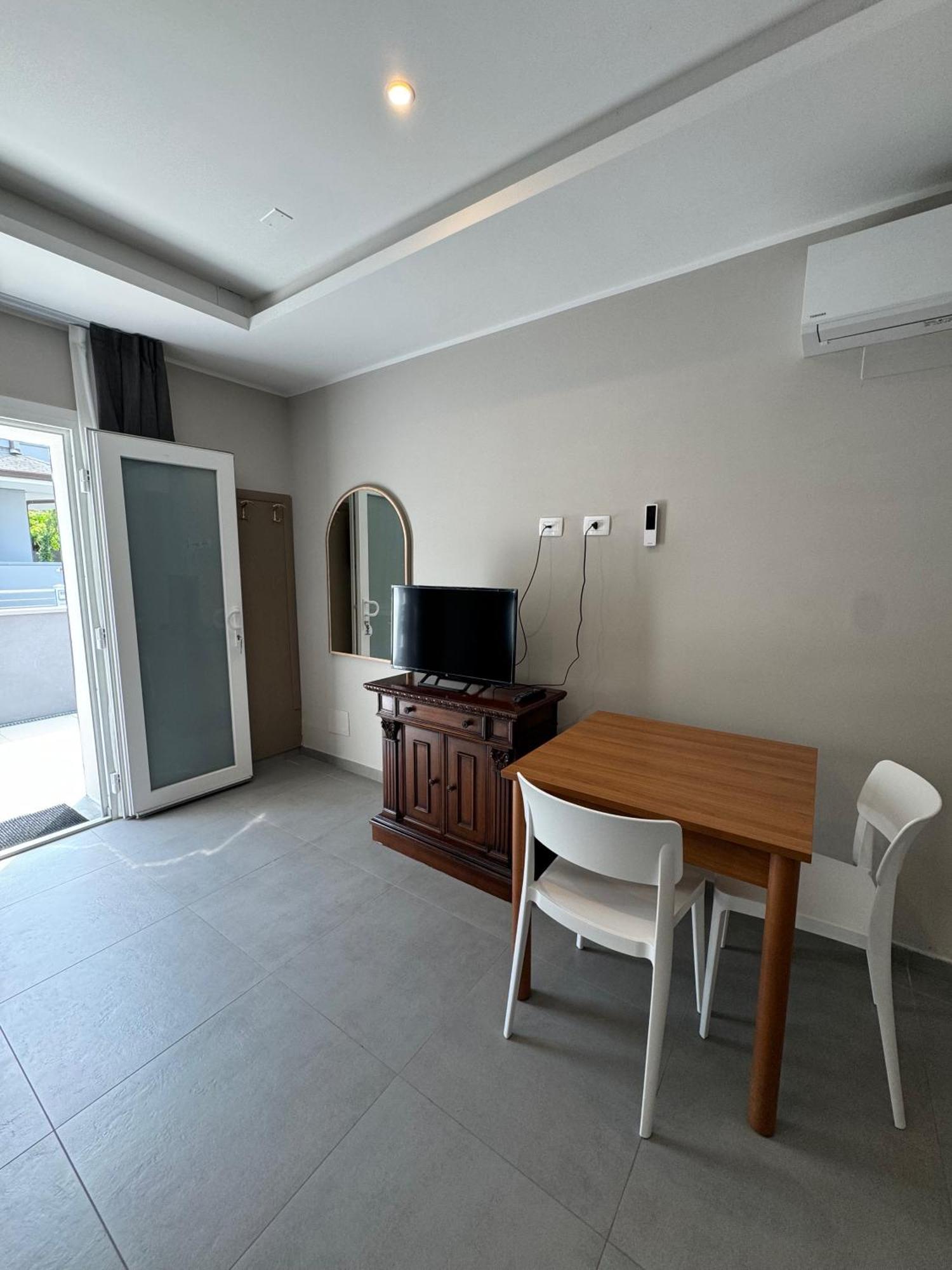 Residence קרביה מראה חיצוני תמונה